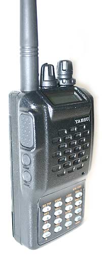 YAESU FT 60R